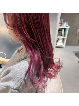 ナチュラル 池袋店(Natural) ピンクのインナーカラー