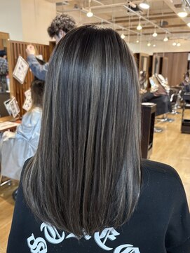 ブリッツレボルト(BLITZ R EVOLUT) コントラストハイライト！