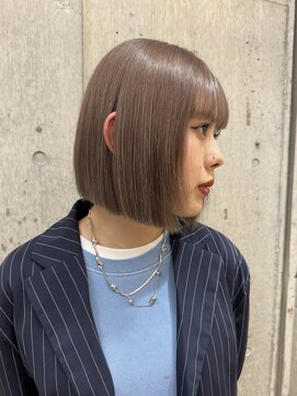 サンク 原宿 表参道(cinq) ミルクティーグレージュカラーアッシュグレーベージュカラーボブ