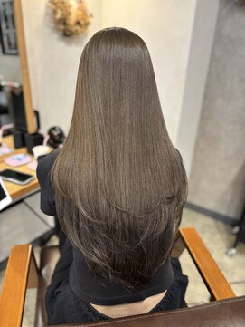 ルナバイルヴェール(LUNA by LeVert) ブリーチなし明るめベージュカラー