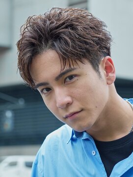 レタッチ バイ フィフス 天神大名(RETOUCH by fifth) 福岡大名メンズパーマスパイキーショートスパイラルパーマ30代