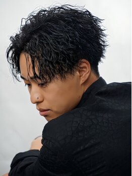 アルバ(ALBA)の写真/《月150名以上のメンズパーマを担当》トレンド感あるパーマスタイルでワンランク上のオシャレヘアに♪