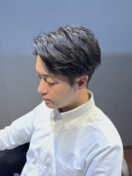 ビーダンディー(Bee dandy) ビジネスツーブロックショート 七三サイドパート アップバング