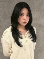 キャパ セントラル 天神 大名店(CAPA central)&nbsp;ハッシュカット 顔周りレイヤーカット 韓国ヘア 黒髪 20代 10代