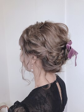 ヘア ミーツ ドレス プレローマ(HAIR meets dress pleroma) ボブ☆大人アレンジ