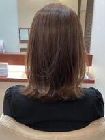 マーリャヘアー(mallia hair) くびれ外ハネミディアム