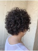 【新宿ペネロープ】外国人風ショートスパイラルパーマ　担当 RYO