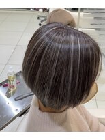 ケンジ 洋光台(KENJE)&nbsp;脱白髪染めハイライトカラー