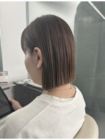 ジエクト アイロ(The Ect ilo)&nbsp;ヘイリーボブ♪切りっぱなし、タイトスタイル