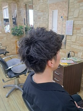 美容室レゴ(REGO) ゆるめスパイラルパーマ