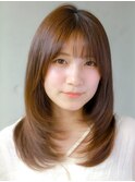 シースルーバング×内巻きロングレイヤー×透明感ブラウン