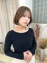 【副店長HIKARU】学割U24女性からの支持率◎♪【柔かいダブルカラー】Instagram【@yuimarl_hikaru】