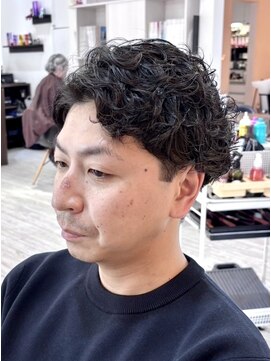 計算された無造作 “スパイラルパーマ”