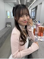 ロッコサード(ROCCO 3rd)&nbsp;大きめリボンで華やかハーフアップ