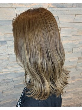 ヘアーチェリーコーク ランプ(HAIR CHERRY COKE Lamp) *ベージュカラー