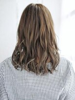 ナル 白山神社参道通り店(nalu) センターパートのAラインミックスカール