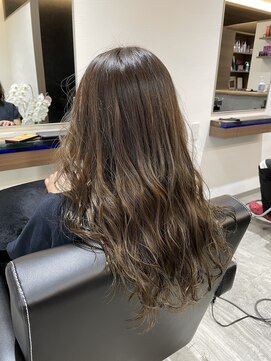 フォセット(Fossette) ブリーチなし、ナチュラルグラデーション