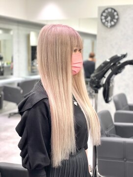 ロア 中目黒(loa) レイヤーロング/グレーベージュ/黒髪/前髪パーマ[中目黒]