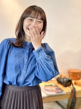 ルドワ(Rudowa) ナチュラルセミロング