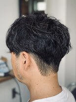 アンヒュッテ(ANHUTTE) オーバー40のくせ毛カット