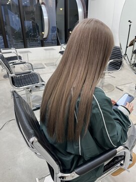 イリス 名古屋 名駅(Iris) ニュアンスベージュ