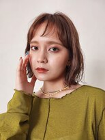 グレープバイン(GRAPEVINES)&nbsp;斜めバング／ベージュピンク／ボブ