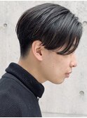 センターパートウルフニュアンスパーマコンマバングツーブロック