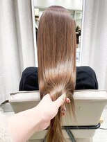 ミシェリー 新宿店(misherry)&nbsp;艶感明るめブラウン髪質改善ダメージレス縮毛矯正大人モテロング