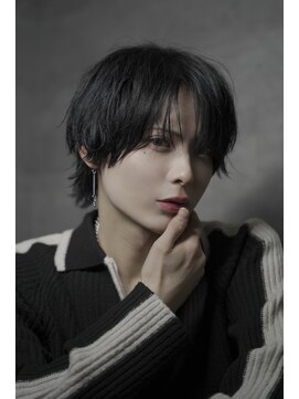 シン(syn) シースルーマッシュウルフ