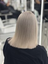 ヴァイス 新宿店(VAICE) ミルクティーベージュ