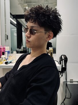 オルカ(ORCA) 短髪パーマ ピンパーマ スパイキーショート【五嶋響】