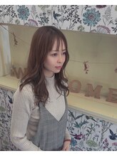 【スタイリスト】宮川　郁美