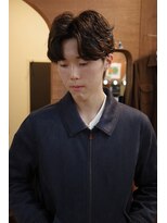 エディ(Edy)&nbsp;センターパートマッシュニュアンスパーマ韓国ヘアカルマヘア