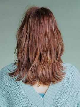 ヘアアンドリラクゼーション シャッセ(Hair&Relaxation SASE) ふんわりウェーブスタイル