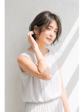 アッシュ 学芸大学店(Ash) ショートボブ/大人女性/シアーグレージュ/白髪ぼかし/脱白髪染め