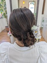 オブジェ ヘアープロデュース&nbsp;サイドシニヨン