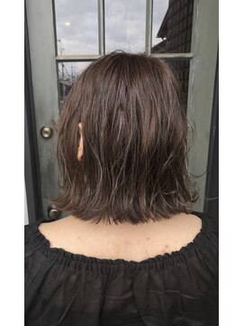 ザ ヘア ディードットログ(The hair D.Log) ミニボブエアリーグレージュ