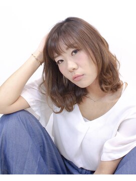 プラス オン デザイン(+ON DESIGN) エアリーボブ