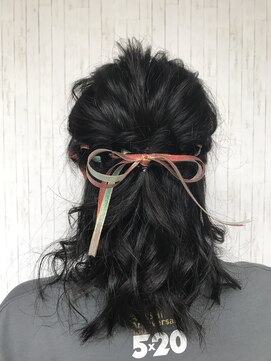 カぺリベラ テラス Capelli bella TERRACE リボンで可愛くハーフアップ