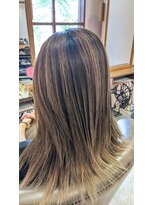 アズヘアー ラペ 三日市店(A'z hair LAPAIX) バレイヤージュ×アッシュベージュ