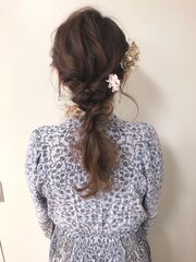 巻きおろしヘアアレンジ♪