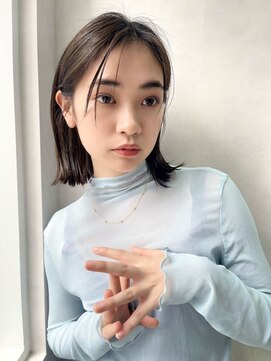 ウッグラ(wuggla) 外はね/アッシュブラウン/シースルーバング