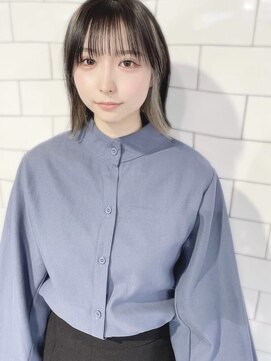 シー(shii..) 《shii../大黒》#切りっぱなし#ぷつんボブ