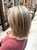 ヴァンカウンシル Kuwana(VAN COUNCIL)&nbsp;外国人風カラーブロンドバレイヤージュ×レイヤーカット