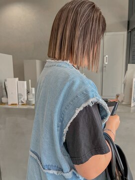 モノトーン(MONOTONE) オンブレボブ