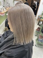 オリビアヘアー(OLIVIA HAIR) ホワイトミルクティーベージュ