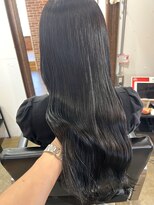 ヴィップルーム(viproom) ツヤ髪スタイルニュアンスカラーショートボブセンターパート