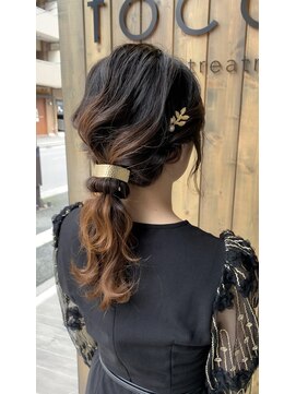 エレノア 会津若松(Eleanor) ミディアムローポニーお呼ばれアレンジ【会津若松】