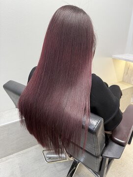 アルマフォー(Alma four) 髪質改善レッド