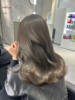 アルドーレフィエロ シンサイバシ(Ardore fiero shinsaibashi)&nbsp;オリーブグレージュ☆赤み消し　20代30代40代